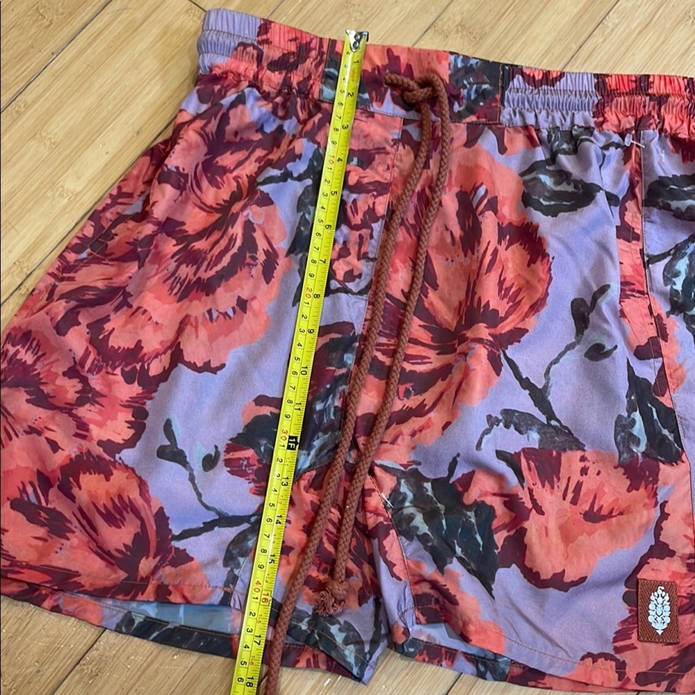 NWOT Free People Movement The Switchback Shorts in Water Color Print size M - Picture 9 of 13